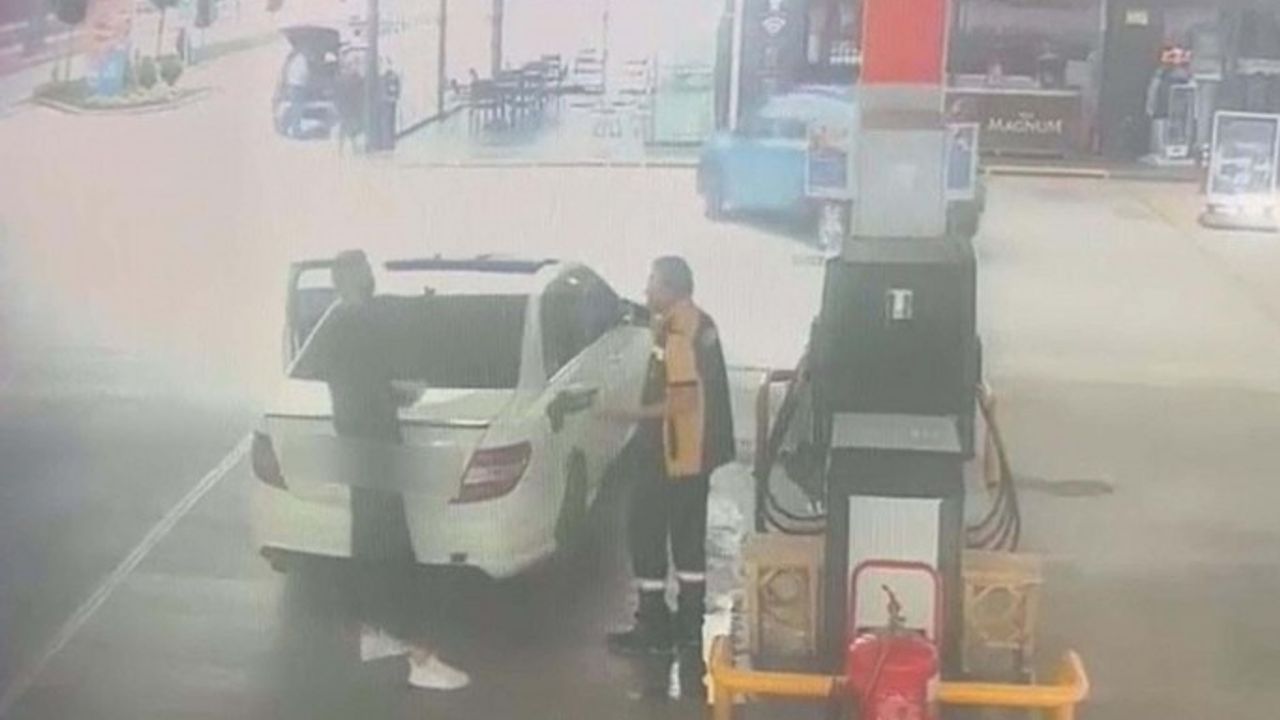 Piyasaya sahte dolar süren 2 şüpheli, kaldıkları otelde yakalandı