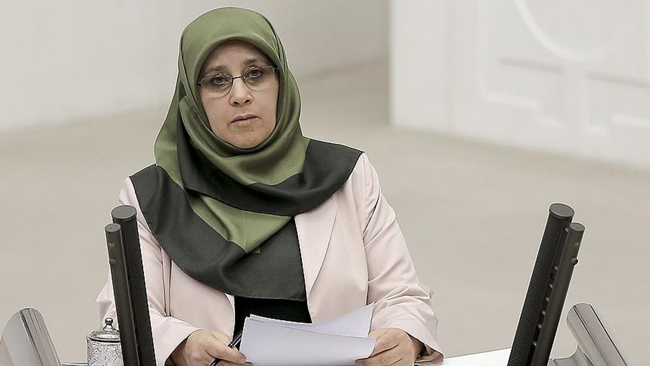 HDP 27'nci Dönem Milletvekili Hüda Kaya, gözaltına alındı