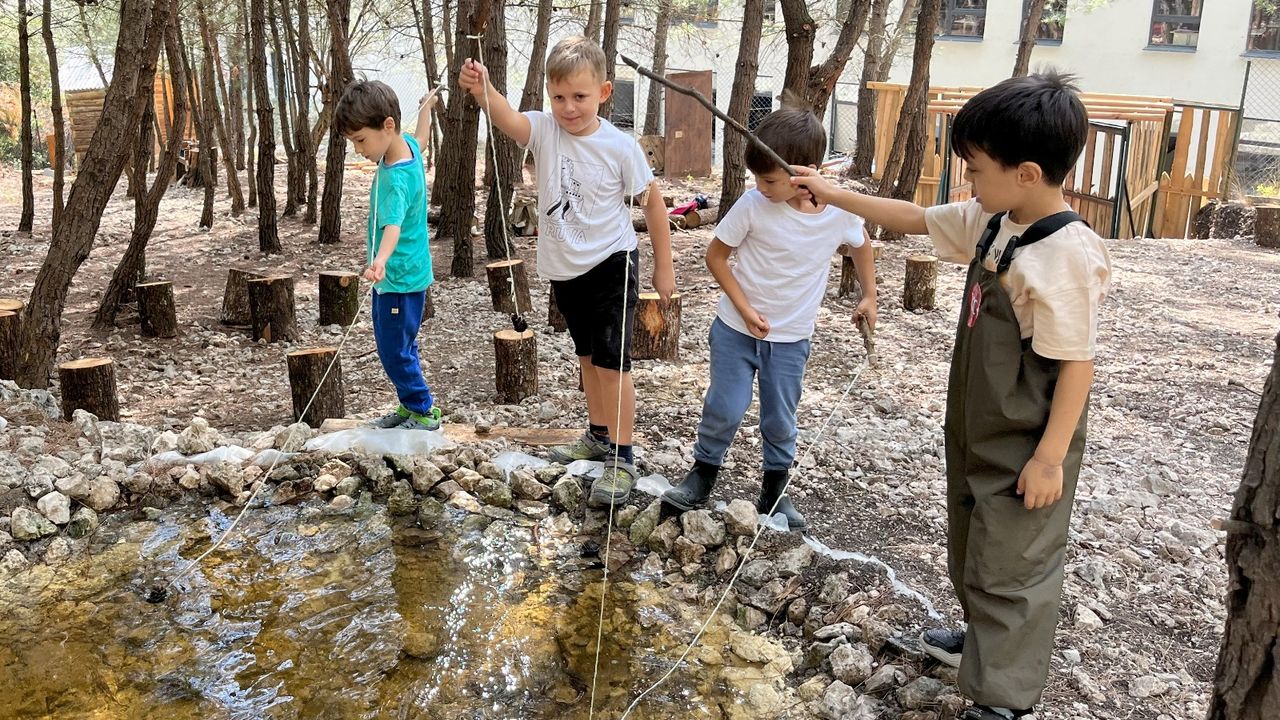 Doğada eşit eğitim hakkı İzmir’deki Orman Okulunda hayat buldu