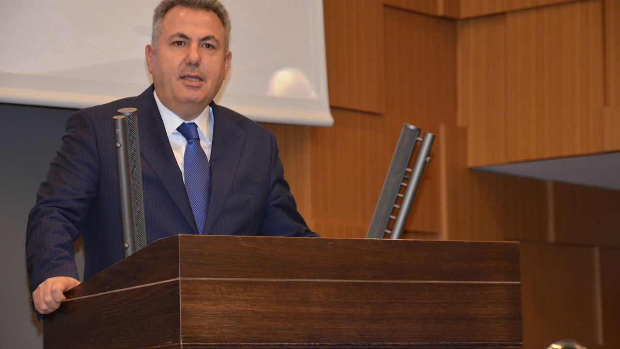 Vali Elban İzmirli tacirlere seslendi: Hızlı aksiyon almak zorundayız