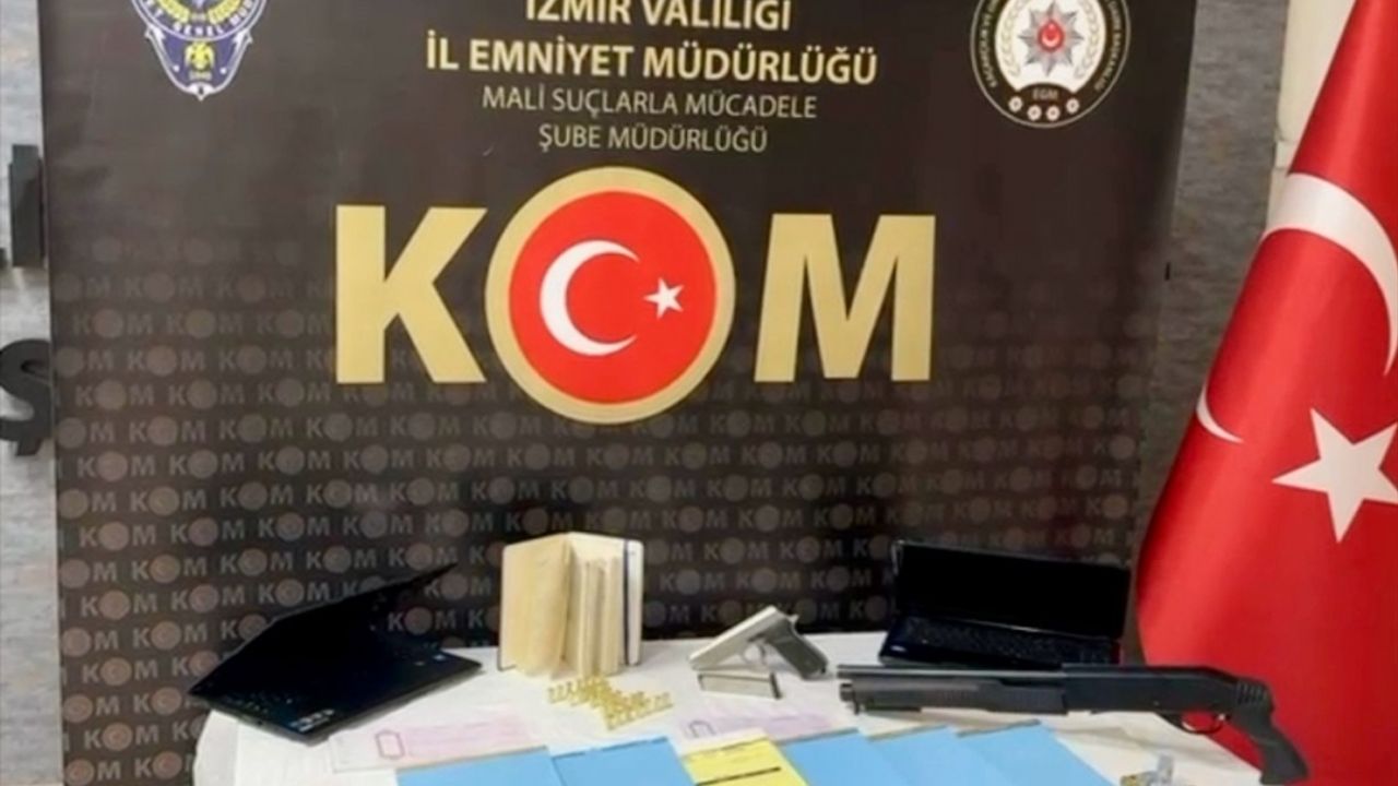 İzmir'de "naylon fatura" operasyonunda 5 şüpheli yakalandı