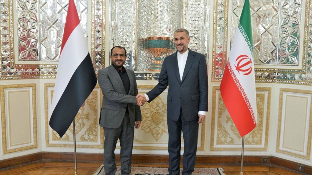 Yemen’deki Husilerin Sözcüsü, Tahran'da İran Dışişleri Bakanı ile görüştü