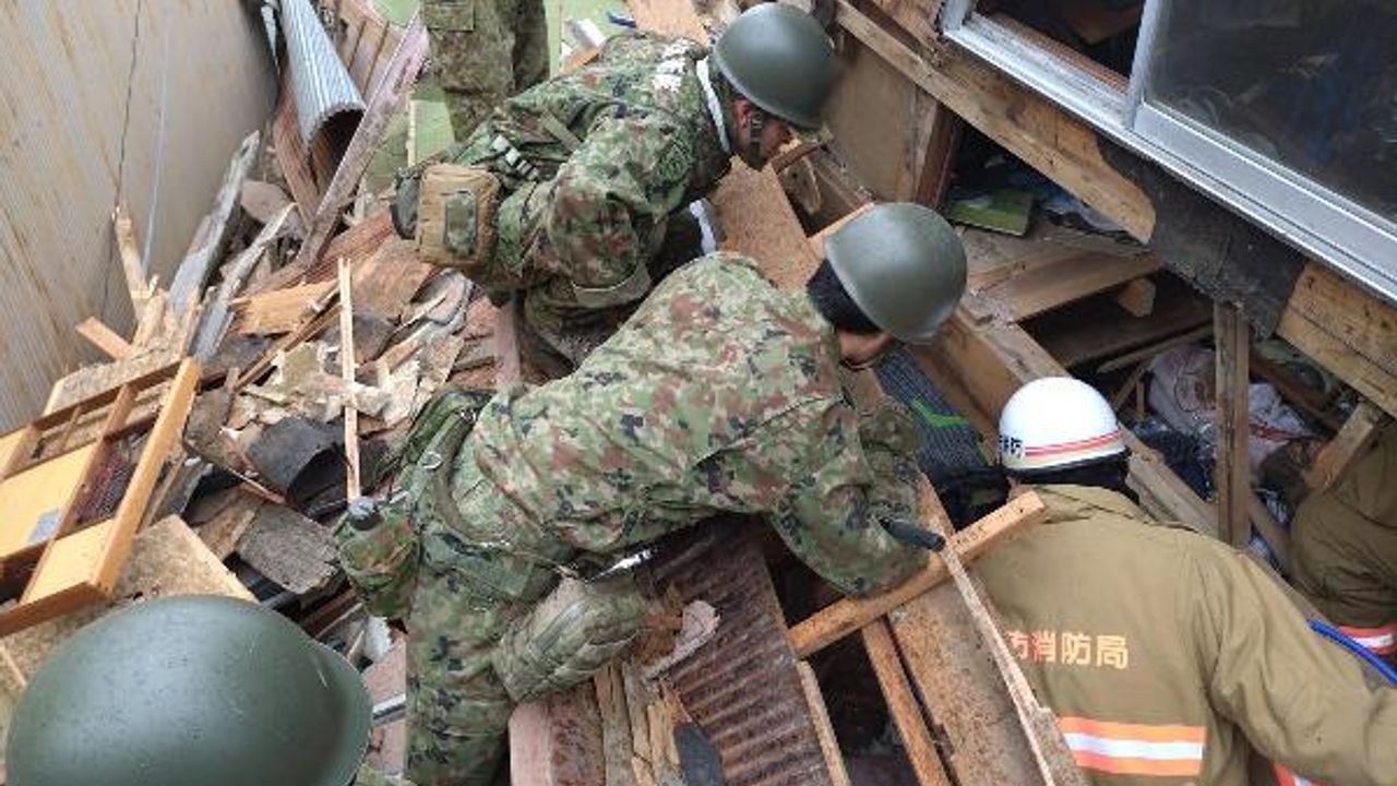 Japonya depreminde ölü sayısı 60’ı geçti
