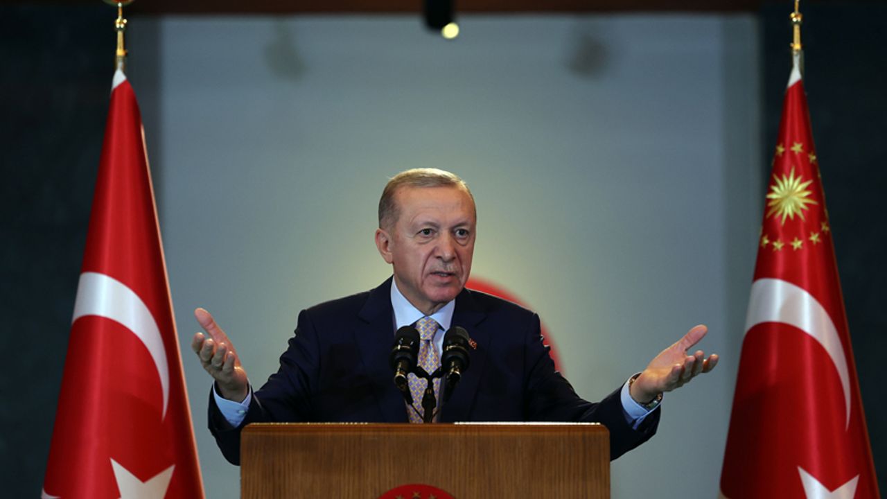 Erdoğan: Sosyal medyadaki yalan haberlerle ülkeyi karıştırmaya çalışıyorlar