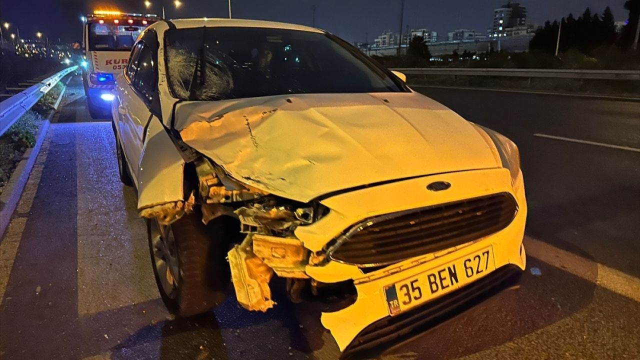 İzmir'de otomobilin çarptığı yaya hayatını kaybetti