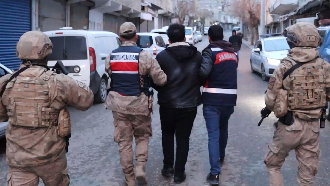 Şanlıurfa'da DEAŞ operasyonunda 4 tutuklama