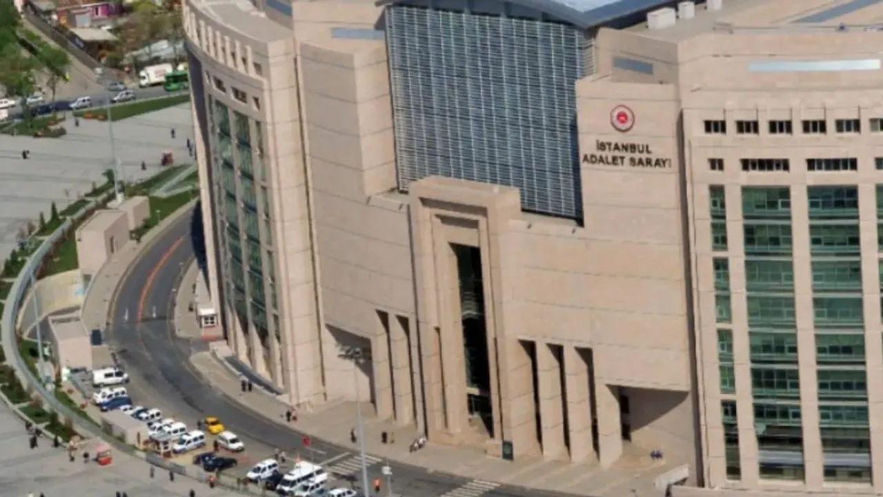 İBB dosyasında 19 kişiye tahliye: Aralarında Murat Ongun'un bacanağı da var!
