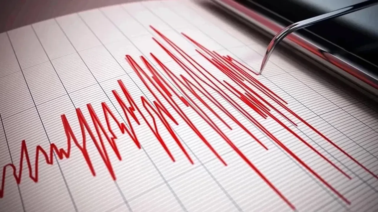 Sondakika: Denizli'de 5.1 büyüklüğünde deprem meydana geldi
