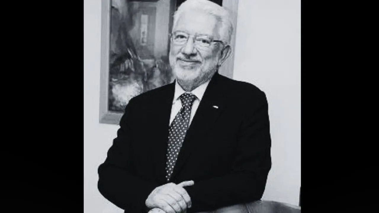 İzmir sanayisinin duayen ismi Öner Akgerman hayatını kaybetti - Haber  Ekspres- İzmir Haberleri- Son Dakika Haberleri