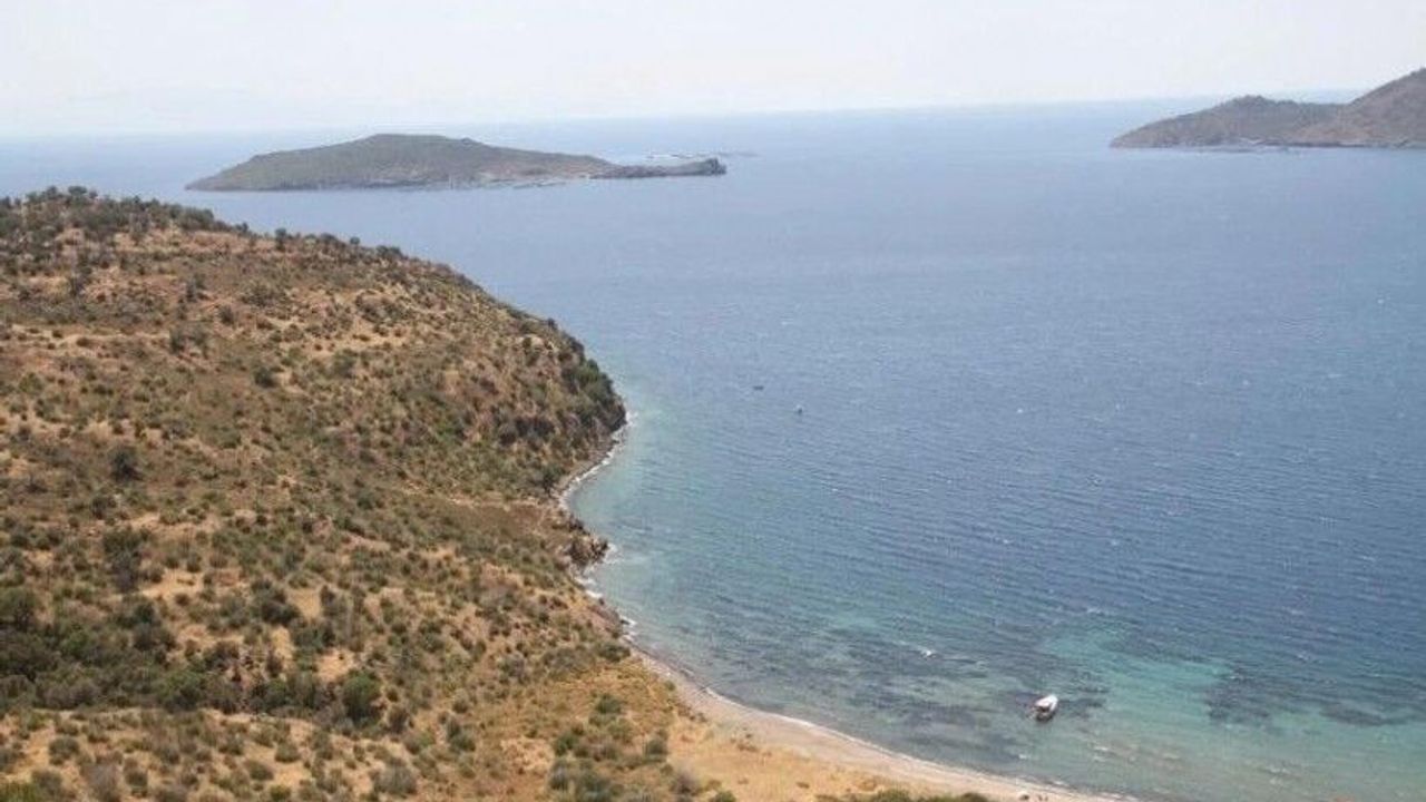 İzmir Dikili'de 62 parsel satış listesinde