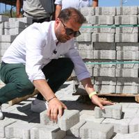 GÜNCEL