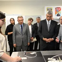GÜNCEL