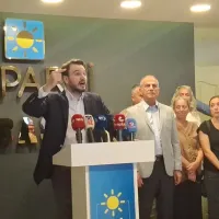 İZMİR