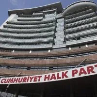 GÜNCEL