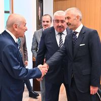GÜNCEL