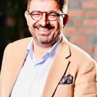 GÜNCEL