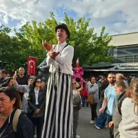 GÜNCEL