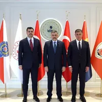 GÜNCEL