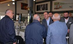 Gençlik ve Spor Bakanı Kasapoğlu, İzmir'de muhtarlarla buluştu: