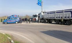 Cezaevi aracı tırla çarpıştı: 9 kişi yaralı