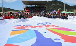 Uluslararası 12 Yaş Altı İzmir Cup'ın 2. gününde müsabakalar sürüyor