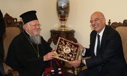 Yunanistan Dışişleri Bakanı Dendias, Gökçeada'da Paskalya ayinine katıldı