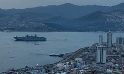 TCG Anadolu İzmir'den ayrıldı, Vali Köşger açıkladı