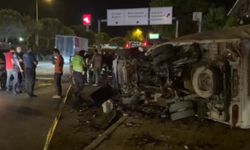 Yarıştıkları iddia edilen iki otomobilin neden olduğu kazada anne öldü, bebek yaralı