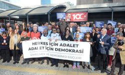İzmir'de Emek ve Demokrasi Güçleri "Adalet Nöbeti'ni sürdürüyor