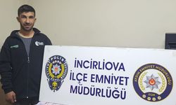 Aydın'da polis sokakta bulunan 10 bin lirayı sahibine ulaştırdı