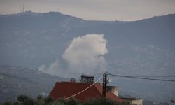 İsrail'den Lübnan'daki Hizbullah'a ait sağlık merkezine hava saldırısı