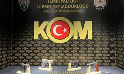 İzmir'de yasa dışı silah ticareti yaptığı belirlenen 3 şüpheli yakalandı