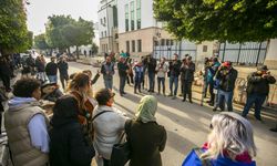 Tunus'ta gazeteci Ziyad el-Hani'nin serbest bırakılması için gösteri
