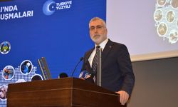 Bakan Işıkhan'dan İzmir'de patronları rahatlatan "mesai saati" açıklaması