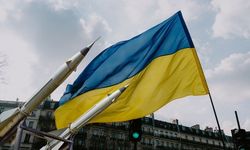 ABD Ukrayna'ya Sürpriz Füze Teslimatı Yaptı: Savaşın Seyri Değişecek mi?