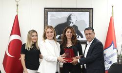 Başkan Nilüfer Çınarlı Mutlu: "Belediye Başarısı Bir Ekip İşidir"