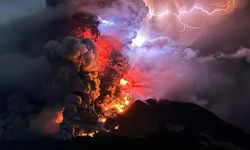 Endonezya'da Yanardağ Patlaması: Binlerce Kişi Tahliye Edildi!