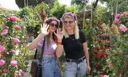 Renkli Stantlar ve Mis Kokulu Çiçeklerle Dolu Bayındır Çiçek Festivali!