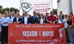 İzmir'de 1 Mayıs Coşkusu: Başkan Tugay, Emekçilerle Solidarite İçinde