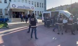 İzmir’deki yasa dışı silah ticaretine tutuklama