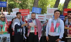 AK Parti İzmir Gençlik Kolları'ndan İsrail Protestosu
