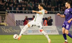 Aliağa FK, rövanş maçında 52 Orduspor FK'yı konuk ediyor