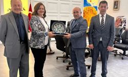 Başkan Burcu Köksal'a Dumlupınar'dan destek ziyareti