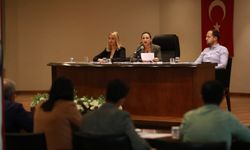 Efes Selçuk Belediye Meclisi Meclis Toplantısı'nda belediye emekçilerine ilişkin açıklama!