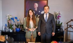 CHP'li Yücel, Çeşme'de Başkan Lal Denizli'yi ziyaret etti