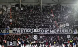 Altay'da yaprak dökümü!