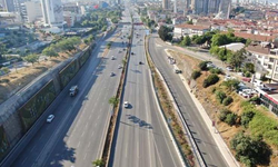 İstanbul'da bayramın ilk günü yollar boşaldı | İşte havadan görüntüler