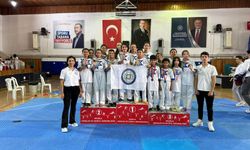 Muğla'nın minikleri Taekwondo şampiyonu oldu