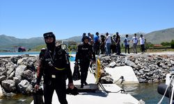 Bitlis'te özel öğrenciler polis botuyla Van Gölü'nde gezintiye çıkarıldı