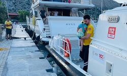 Marmaris açıklarındaki teknede yaralanan çocuğa tıbbi tahliye